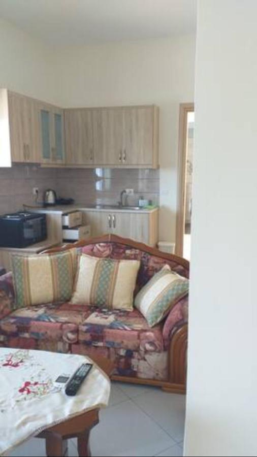 Vasili Sunstay Apartments Sarande Bagian luar foto
